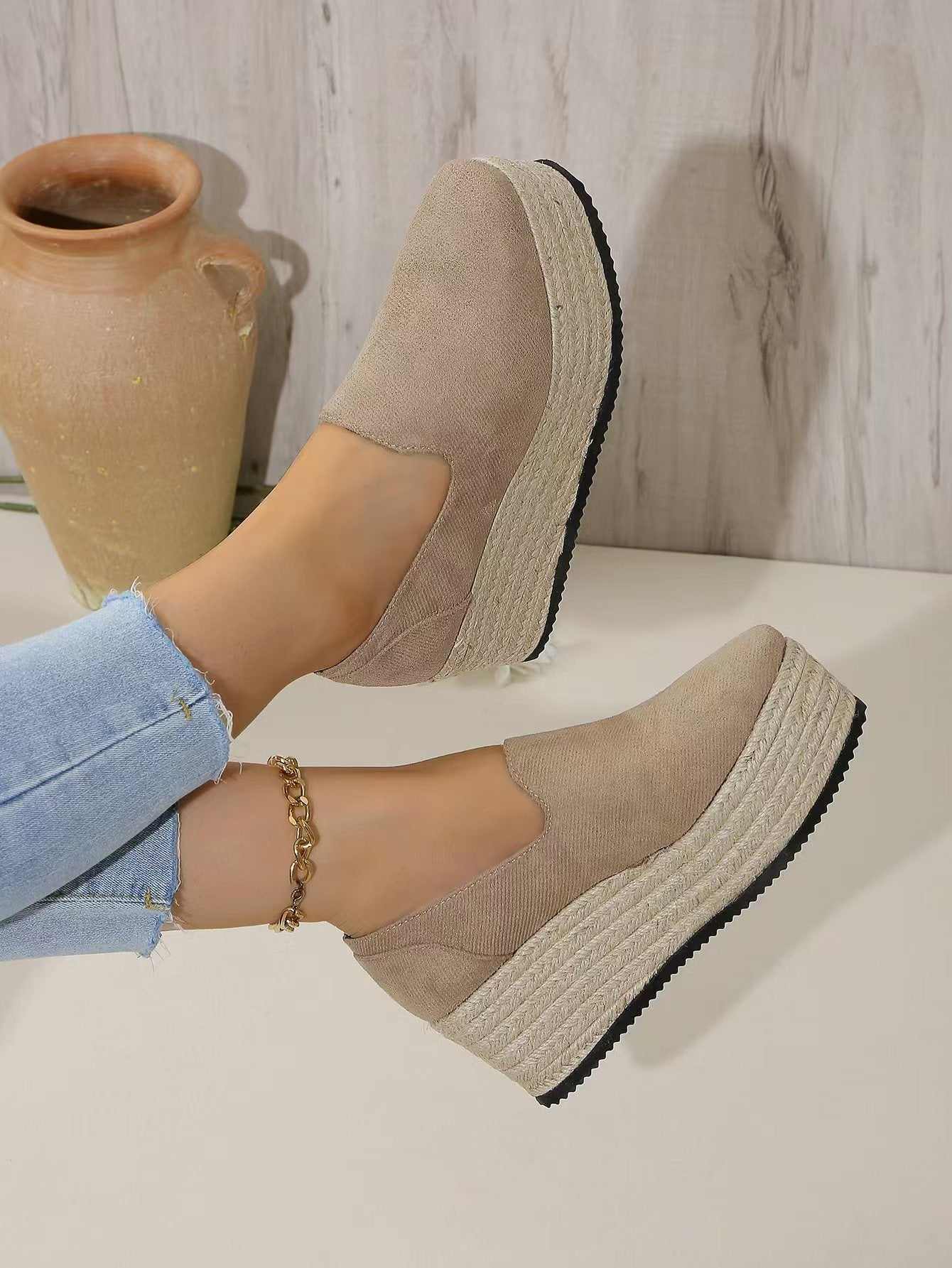 Lazy Straw Women's Wedge Shoes