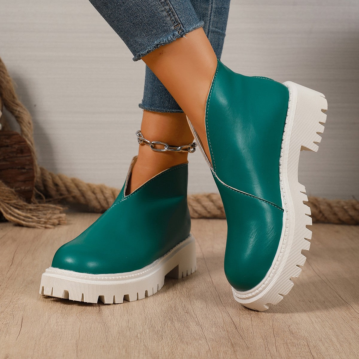 Arrival Women's Plus-size Chunky-heeled High-heeled Ankle Boots