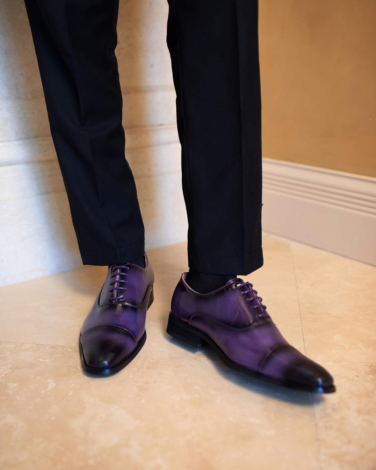 Oxford Dress Shoes for Men with Textured Cap Toe, Men'S Oxford Shoes Made from Premium PU Leather, Versatile Formal Footwear for All Occasions