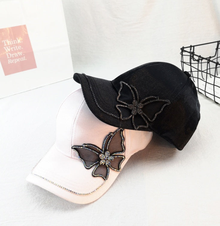 Rhinestone cap with diamonds