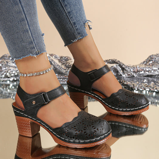 Women's Fashionable Hollow-out Chunky-heel Closed-toe Sandals